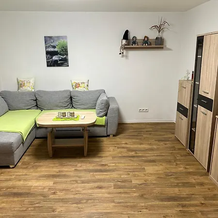 Gemuetliche 2 Raumwohnung Sandersdorf